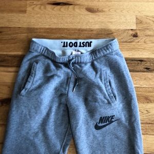 Nike Joggers